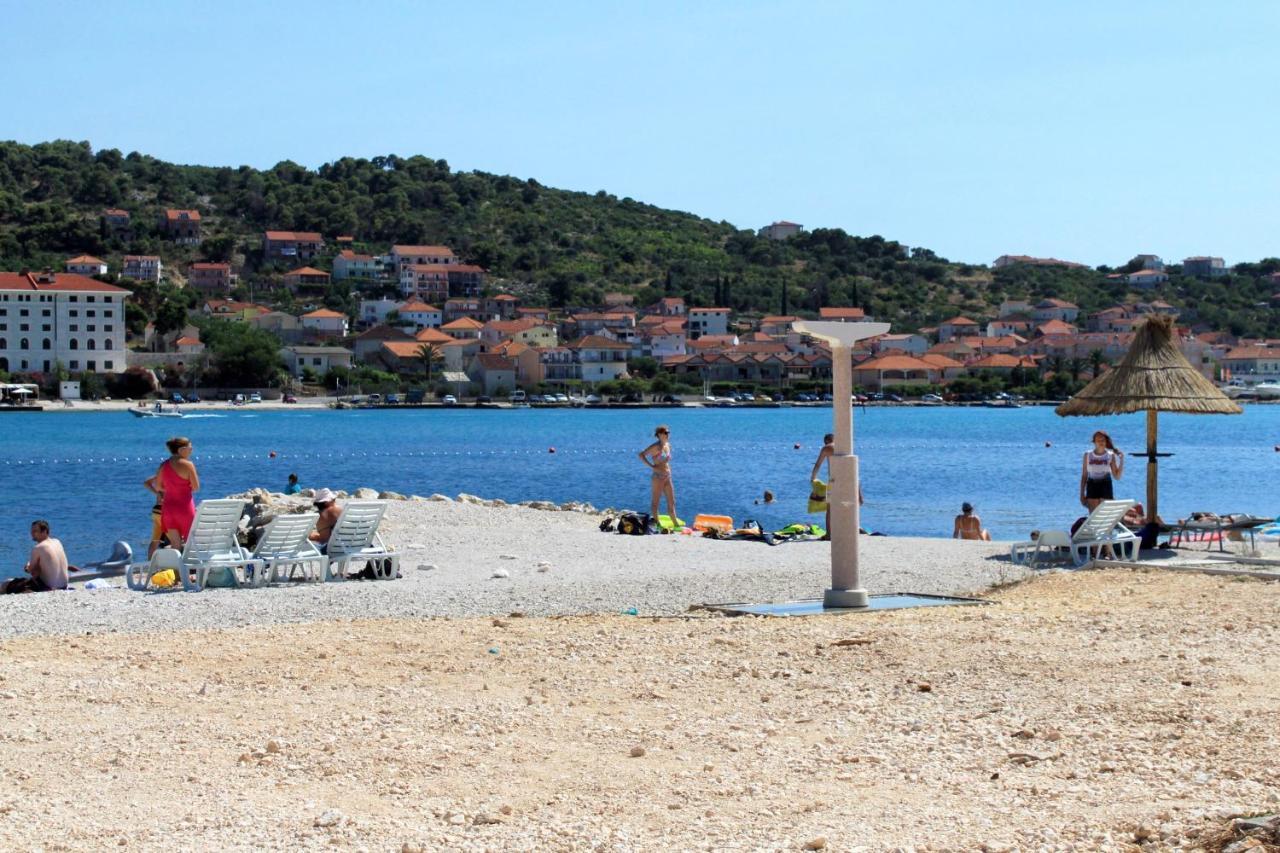 Triple Room Trogir 13102B Esterno foto